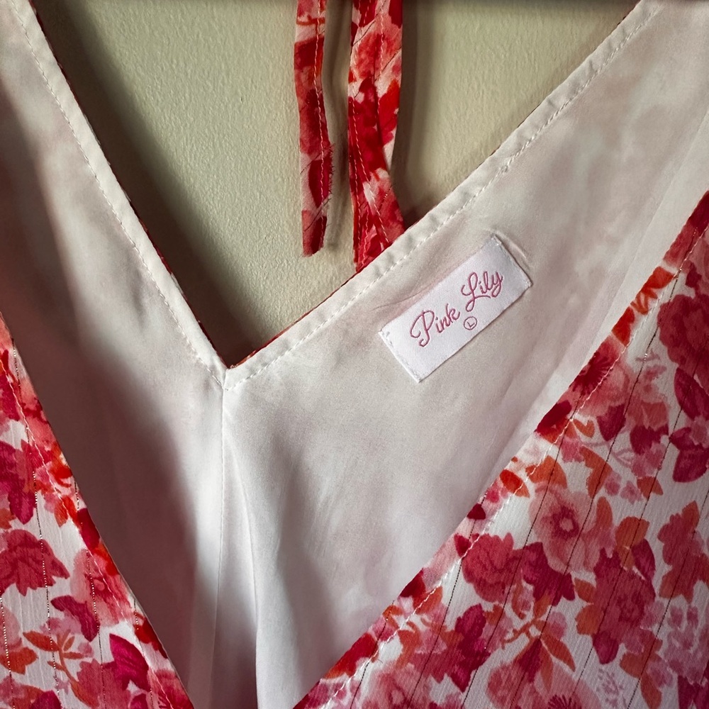 3/$30 ✨ Pink Lily NWOT Floral Blouse Bodysuit - Picture 3 of 4
